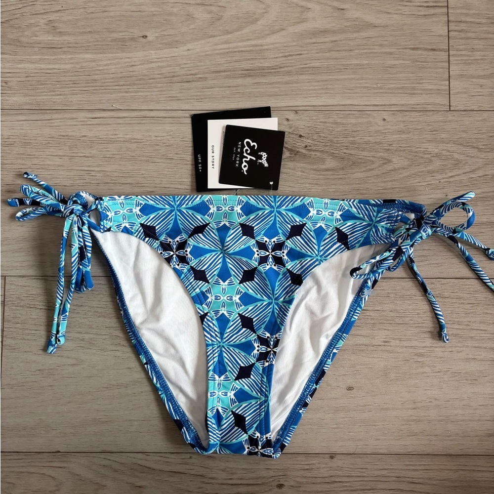 Echo String Bikini Bottom featuring a blue and white geometric tile pattern‎ NWT